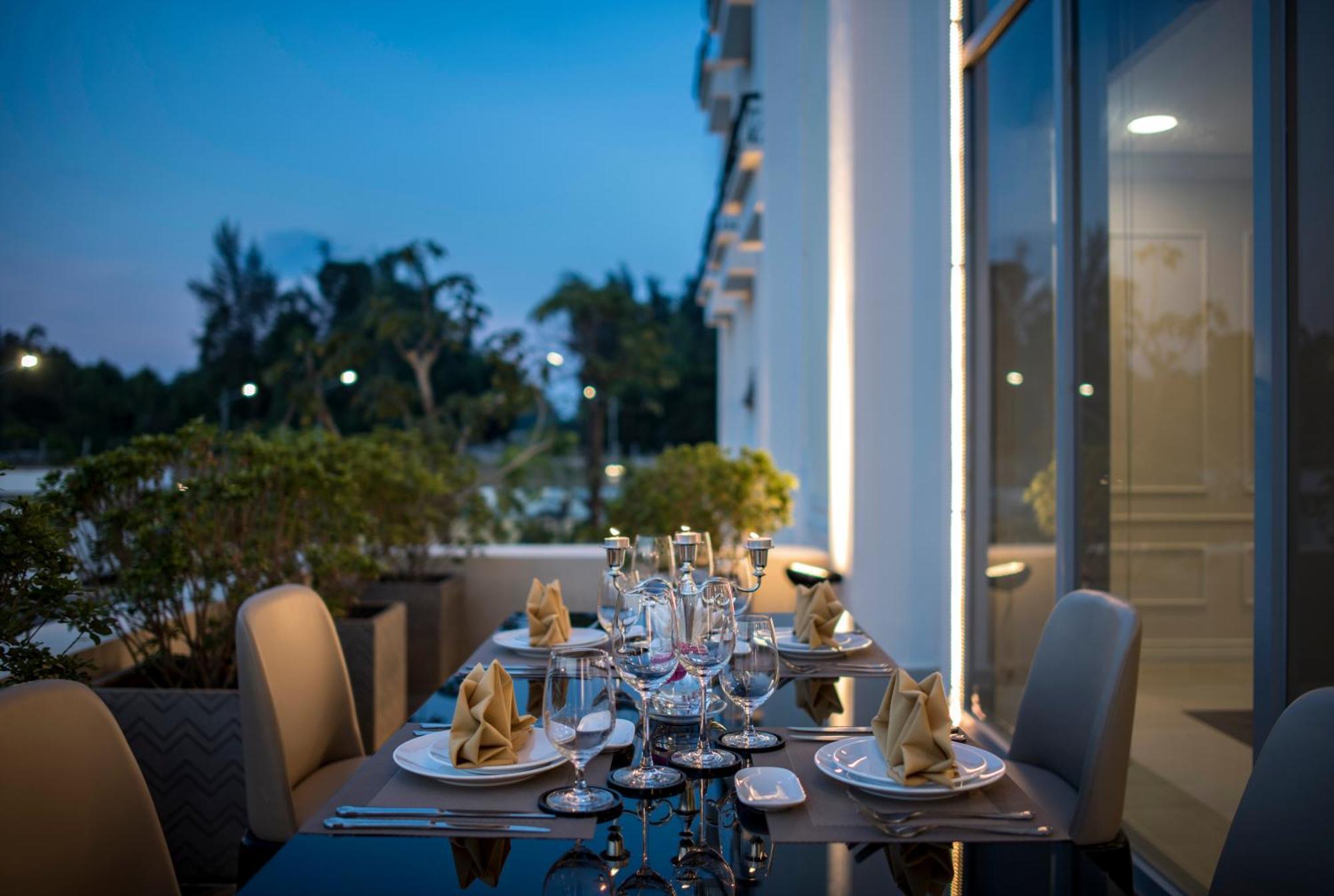 Hotel The Harmonia Quang Ngai Zewnętrze zdjęcie